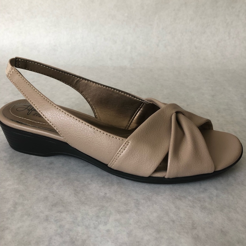 Life Stride Shoes Size 7 1/2 Mimosa 2 Sandals